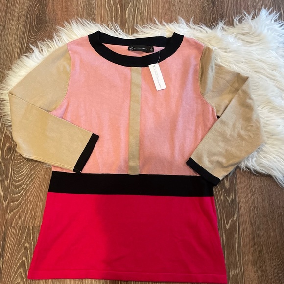 New York & Company Tops - New York & Co. Colorblock Light Weight Knit Sweater ~ 3/4 Sleeve ~M ~ NWT